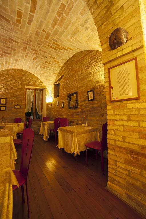 La Luma Hotel Montecosaro  Экстерьер фото