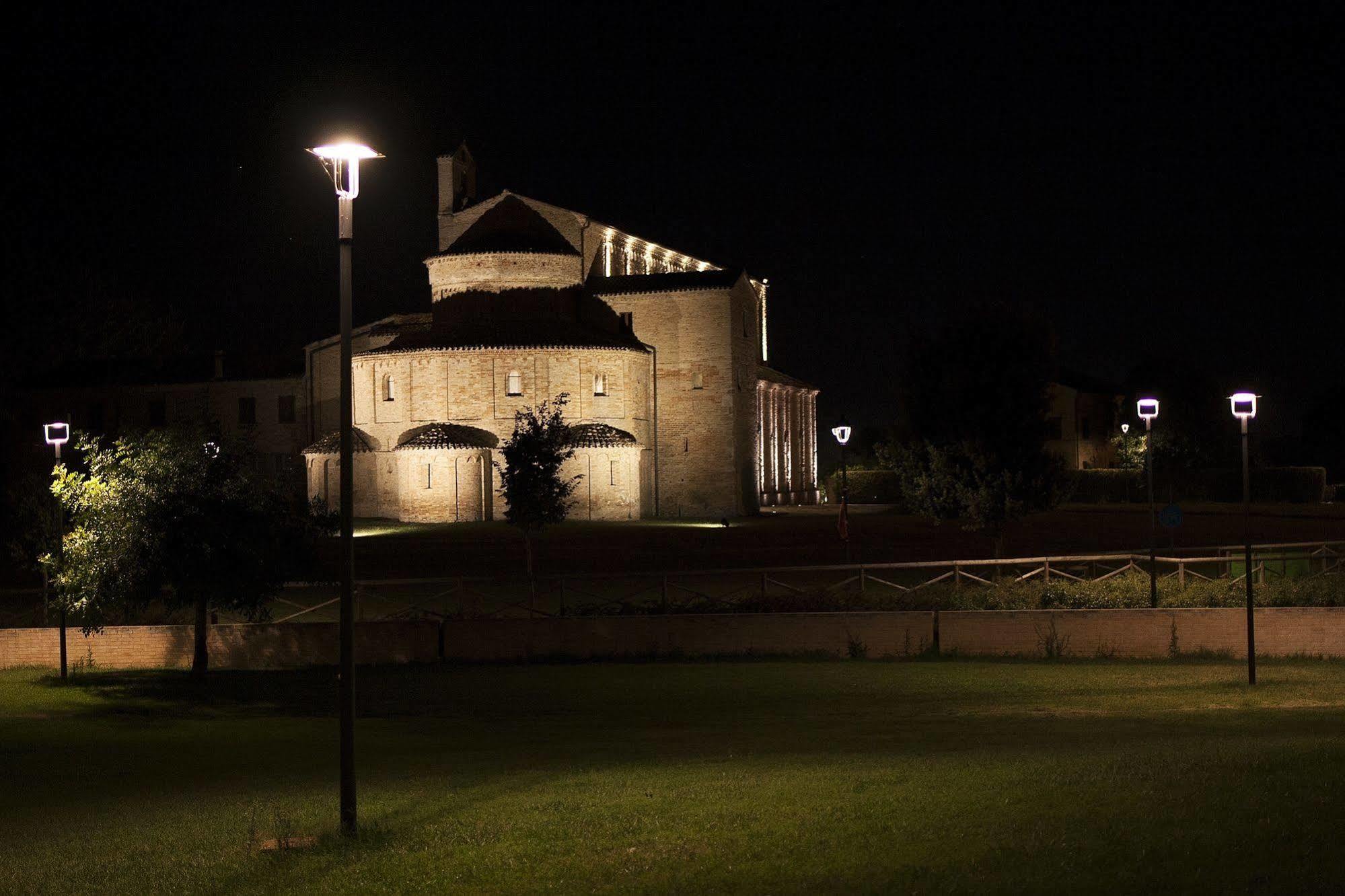 La Luma Hotel Montecosaro  Экстерьер фото